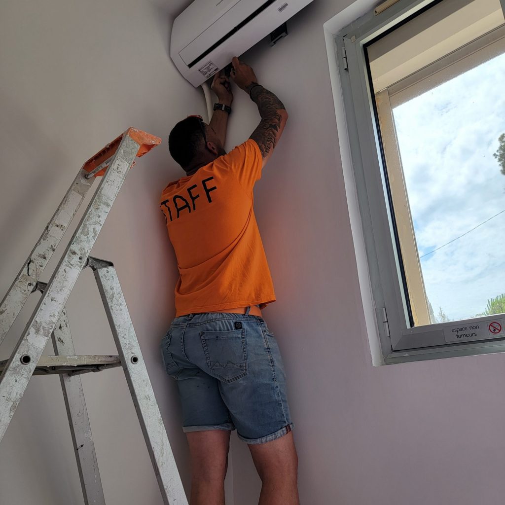 Entreprise spécilisée dans la climatisation sur la commune de brignoles. nous proposons l'installation l'entretien et le dépannage 24h/24 et 7j/7